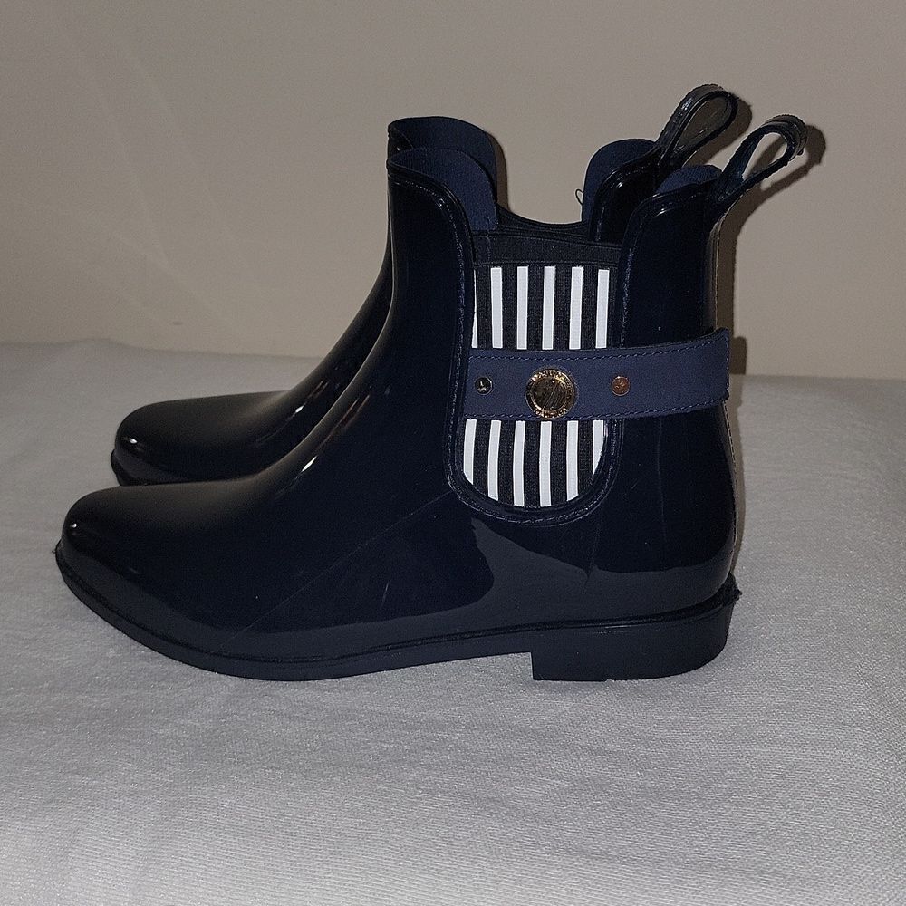 Nautica Ankle Rubber Pull On Chelsea Round Toe Rain Boots Women Size 11